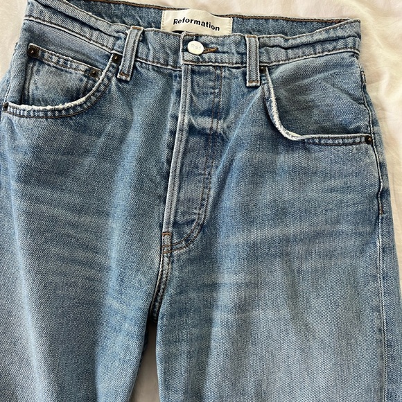 Reformation Cynthia Jeans - Picture 3 of 4